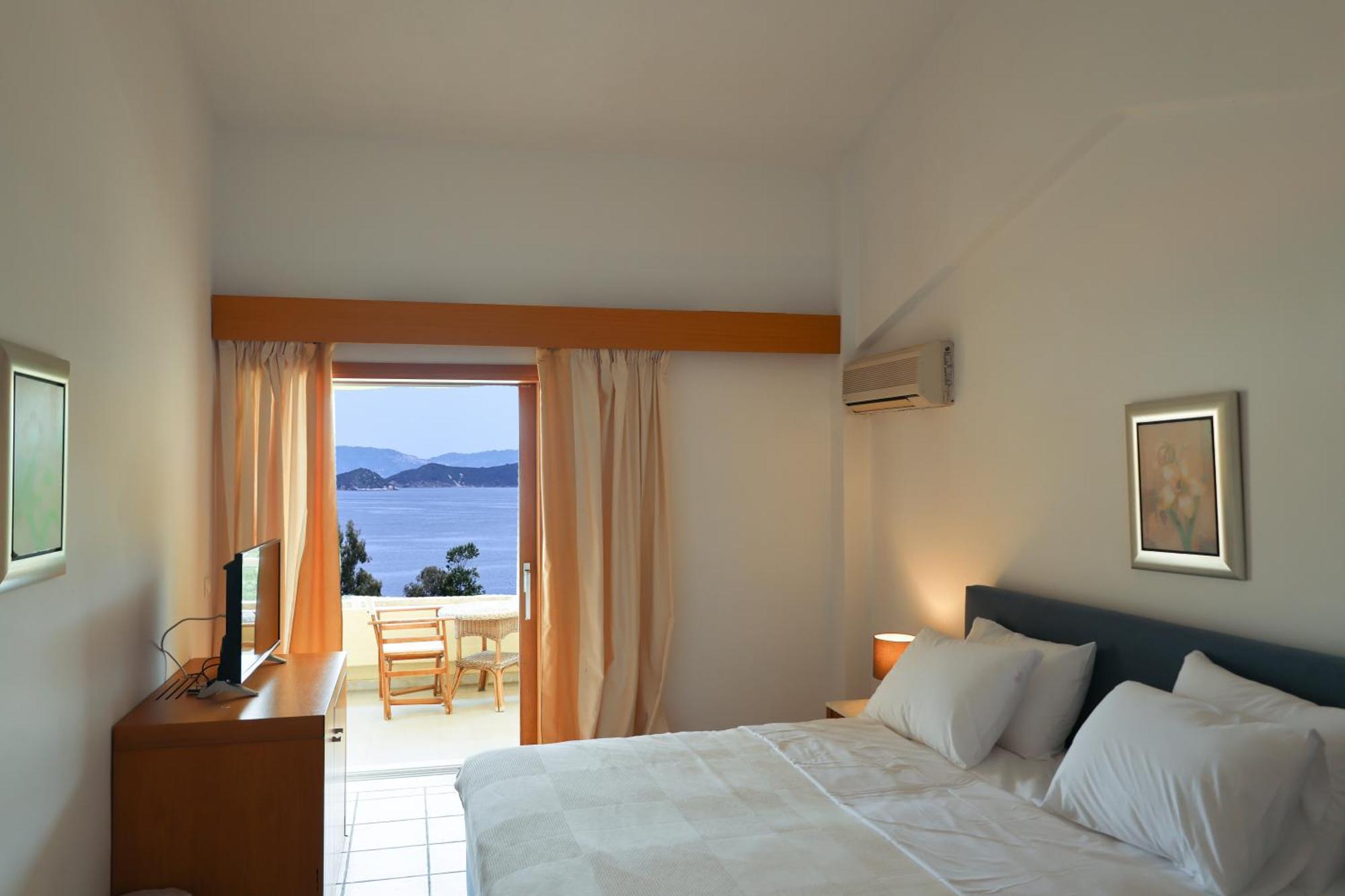Kanapitsa Mare Hotel Екстер'єр фото